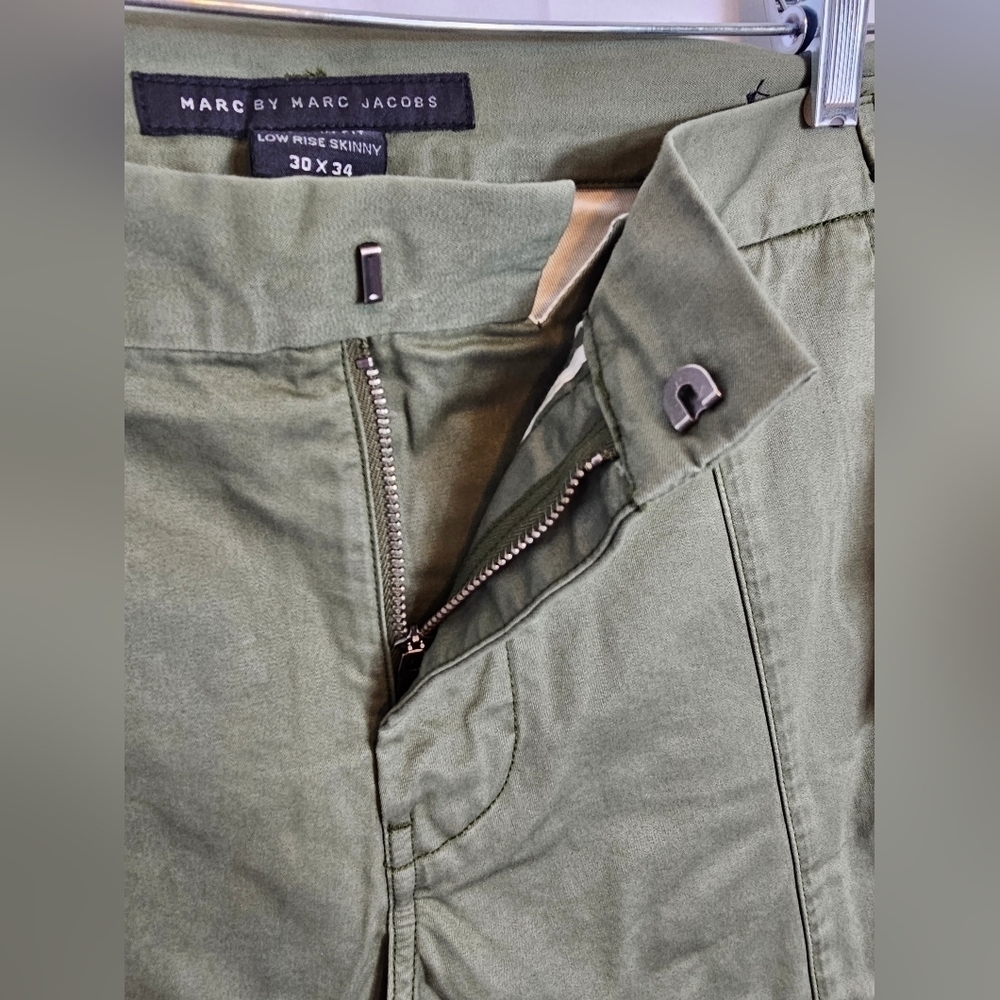 MARC by Marc Jacobs size 30×34 fatigue green khakis Martin low rise Skinny fit - Picture 5 of 8